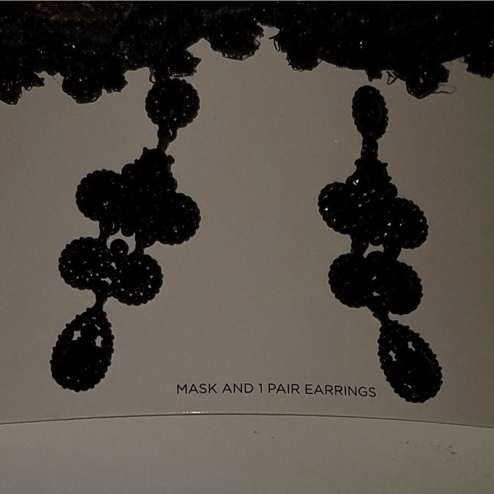 NEW 2 Adult Masquerade Mask Matching Earrings Set Halloween Ivory Gold Black Lot - Picture 3 of 6